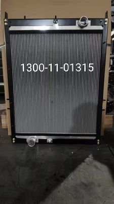Réservoir en plastique du tracteur Laiton Cuivre Radiateur à noyau en aluminium 1300-11-01315
