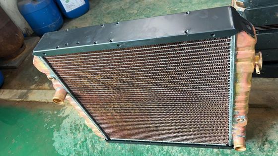 Le radiateur de cuivre Mitsubishi Mc421456mc637544mc427668mc428733 1321-04106D15 Fusang FIGHTER 6D16 6D17 FM527