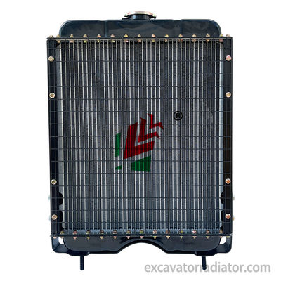 Weichai K4100 38 Corner droit DF Machines d'ingénierie lourdes Radiateur Corne d'aluminium Pièces automobiles