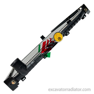 Hino R418 Nouveau camion OEM16400E0K00 Radiateur de refroidissement Automobile réservoir d'eau moteur assemblage usine Ventes directes