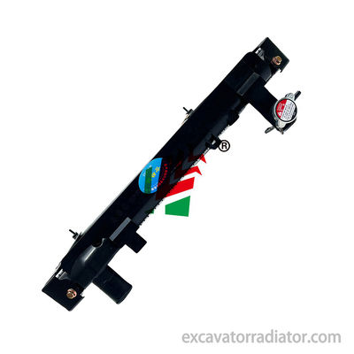 Radiateur de refroidissement du moteur pour le camion QingLing 700P Système de refroidissement du radiateur du camion Intercooler assemblage Voiture de tourisme