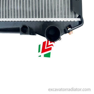 Radiateur de refroidissement du moteur pour le camion QingLing 700P Système de refroidissement du radiateur du camion Intercooler assemblage Voiture de tourisme