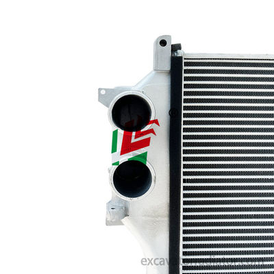 Intercoolant à double port pour camions Hino Cœur en aluminium de haute qualité camions Dissipation de chaleur Intercoolant accélérateur automobile