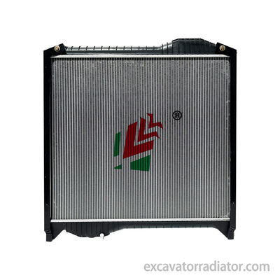 Hino K13 Accessoires de radiateur de camion Fabricant refroidissement du réservoir d'eau Assemblage en aluminium Système de refroidissement du moteur du réservoir d'eau
