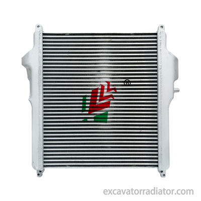 Isozu intercooler OEM114310555 assemblage d'intercooler de dissipation de chaleur en aluminium pour camions à haute performance