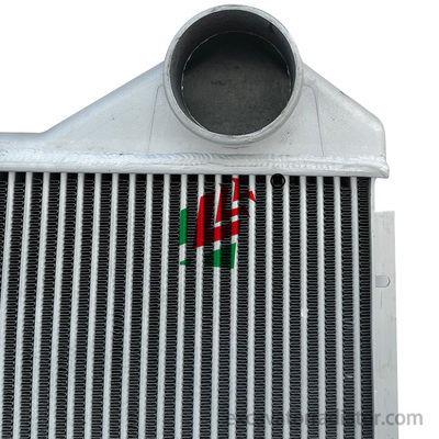 Ankai W210100550011E11 refroidisseur de radiateur de bus Assemblage Système de refroidissement du moteur de voiture de tourisme Réservoir d'eau pour bus