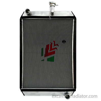 Réglage du refroidisseur du radiateur de bus Jianghuai JAC1024 Système de refroidissement du moteur du véhicule de tourisme en aluminium Réservoir d'eau Couleur argentée