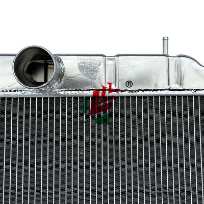 Jinlong Bus Supérieur gauche inférieur droit refroidisseur de radiateur Assemblage d'aluminium Système de refroidissement du moteur de voiture de passagers eau