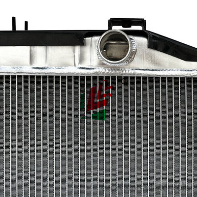 Jinlong BUS Radiateur refroidisseur B5J Assemblage d'aluminium Système de refroidissement du moteur de voiture de tourisme réservoir d'eau pour bus