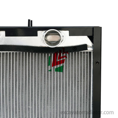 Cooler de radiateur de bus Jinlv 13HA3-13001A Assemblage de moteur de voiture de tourisme en aluminium Système de refroidissement réservoir d'eau
