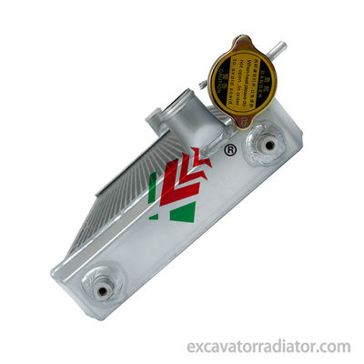 YT 05685 Radiateur d'autobus Automobile en aluminium et en plastique Système de refroidissement Système de refroidissement pour autobus et pièces détachées automobiles
