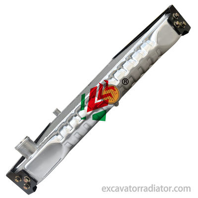 Radiateur d'excavatrice Carter | Unité de refroidissement durable de qualité commerciale