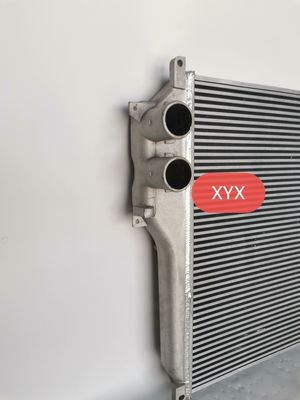 Refroidisseur intermédiaire en aluminium de camion de Hino 700/E13C pour le noyau du radiateur 62mm