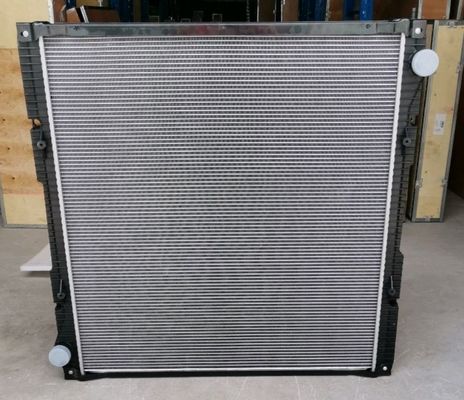 Réservoir d'eau en plastique en aluminium de radiateur de camion lourd de Scania 1776026