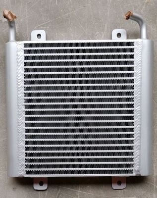 Radiateur d'huile hydraulique de deux courbures pour l'excavatrice 410*550*60mm de Carter E303