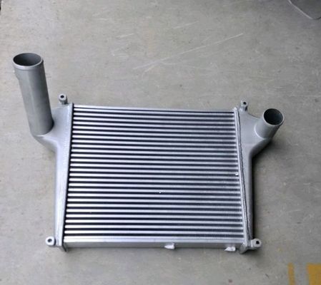 Refroidisseur intermédiaire universel de l'Aire de camion automatique pour le système de refroidissement de Hino 500
